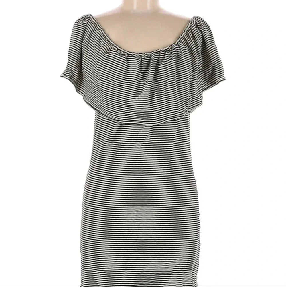 Otis & MacLain black and white striped scoop neck mini dress Size Medium